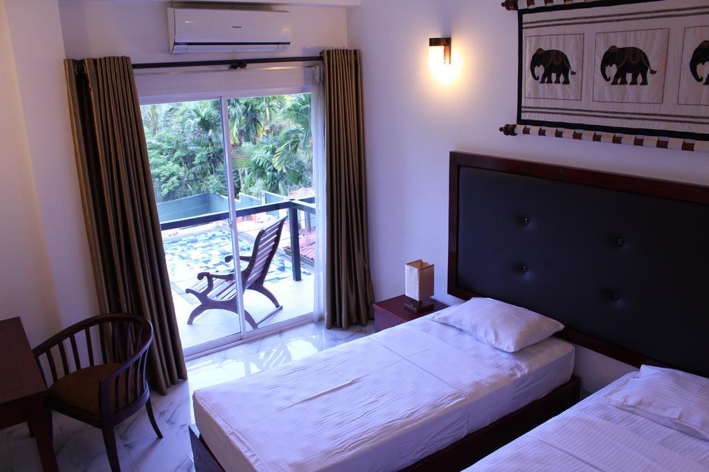 Kandyan Hotel Exterior foto