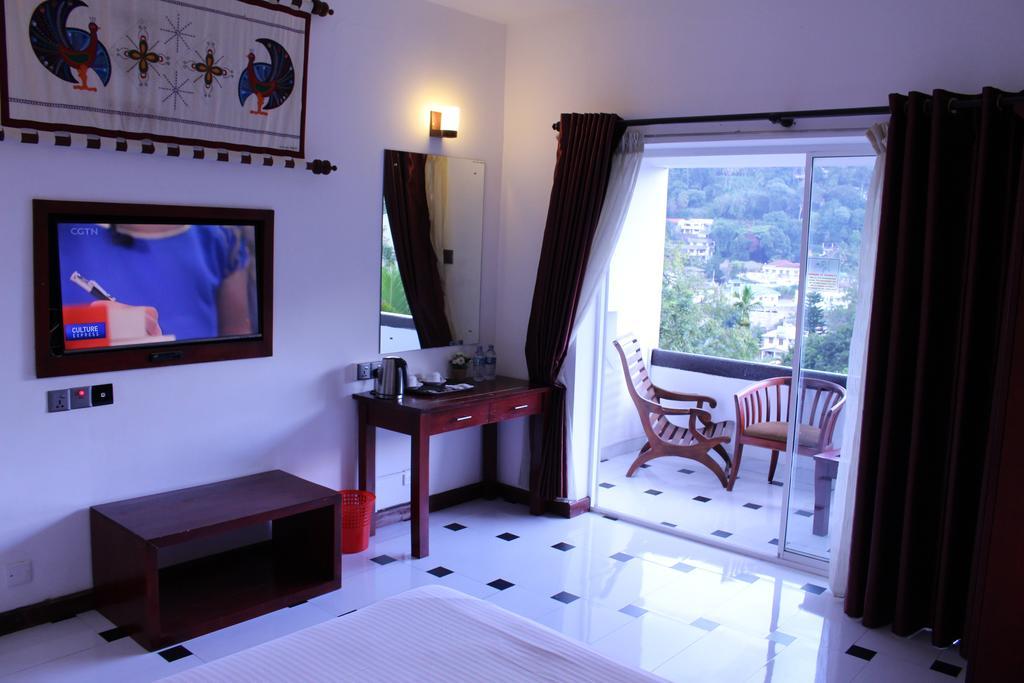 Kandyan Hotel Exterior foto